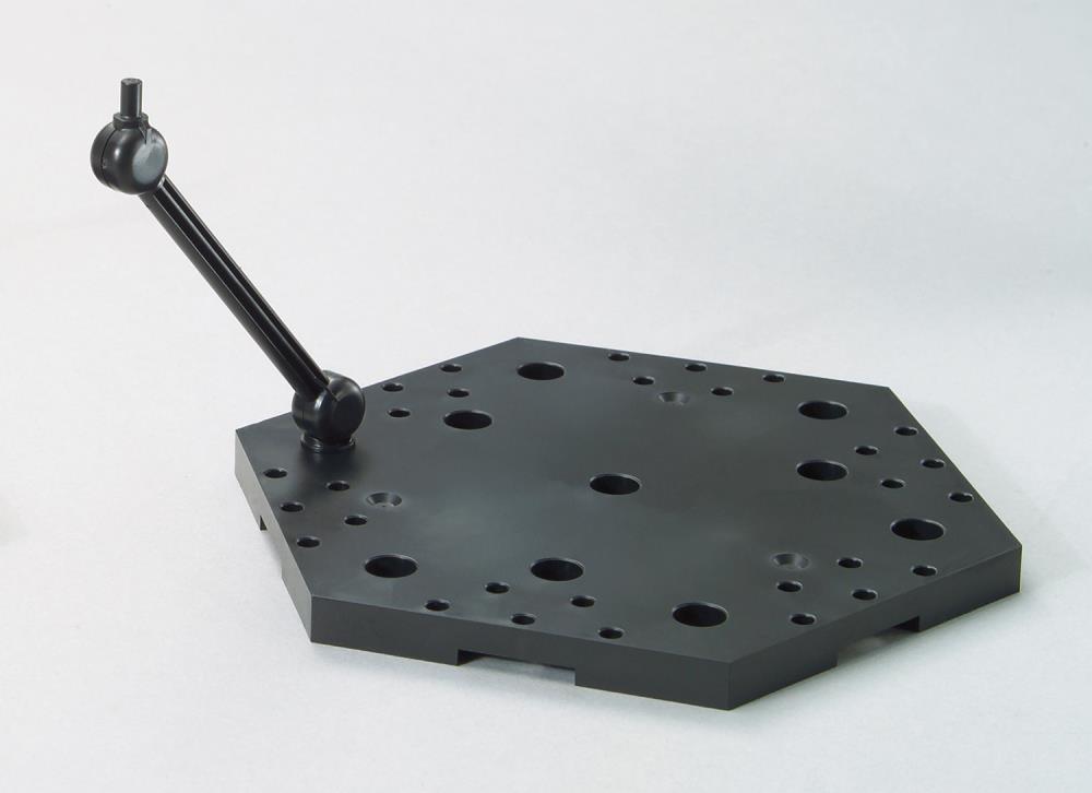 1/144 - Action Base 5